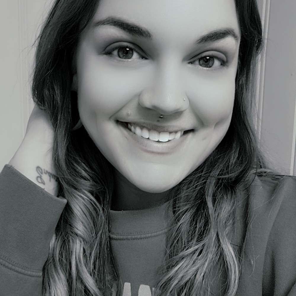Meet your Posher, Tiffany